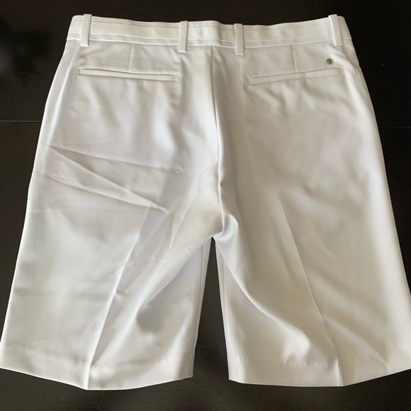 G/FORE Golf Short - Picture 2 of 3